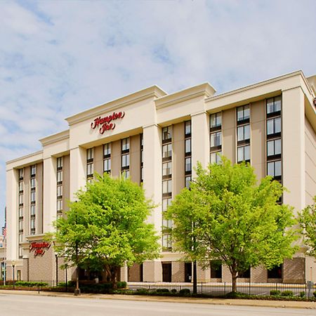 Hampton Inn Louisville Downtown Exterior photo